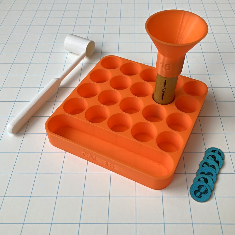 Příslušenství pro ruční přebíjení nábojů